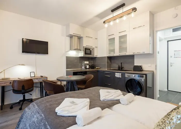 Central Sphere Apartment